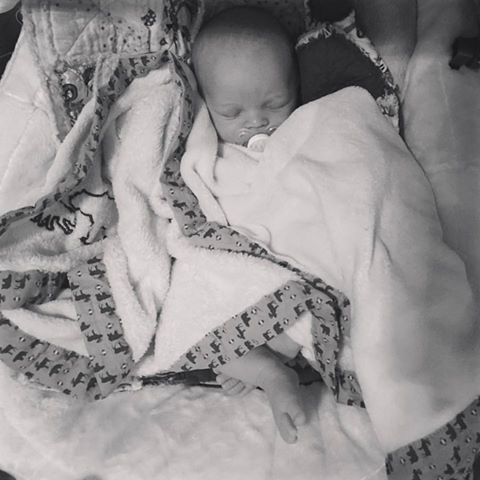 2016-04-26 Rhett Sleeping 9pm to 4am